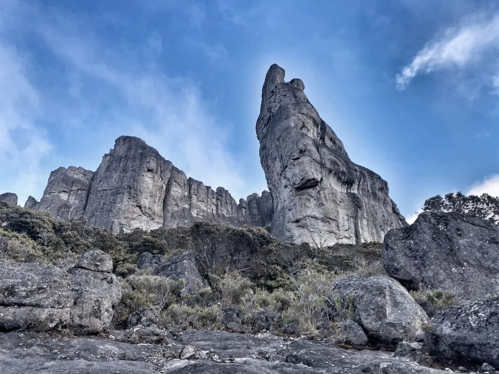 Crestones on hike down to Albergue Crestones Chirripó